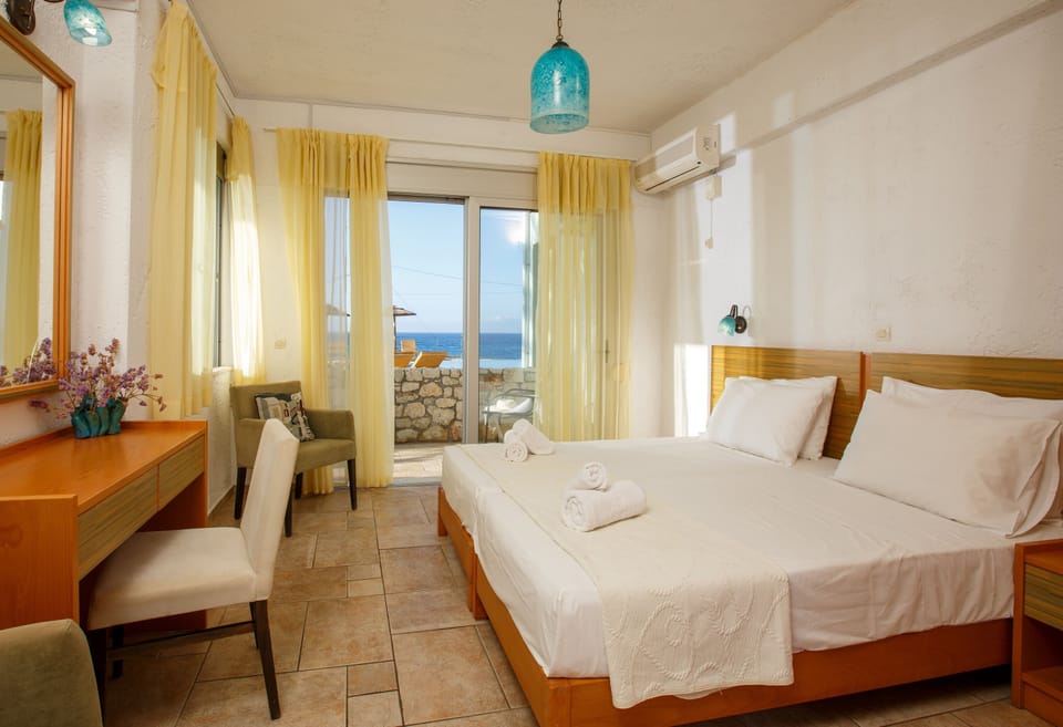 Family Villa, 1 Bedroom, Sea View (For 5) | 1 bedroom, in-room safe, individually decorated, desk