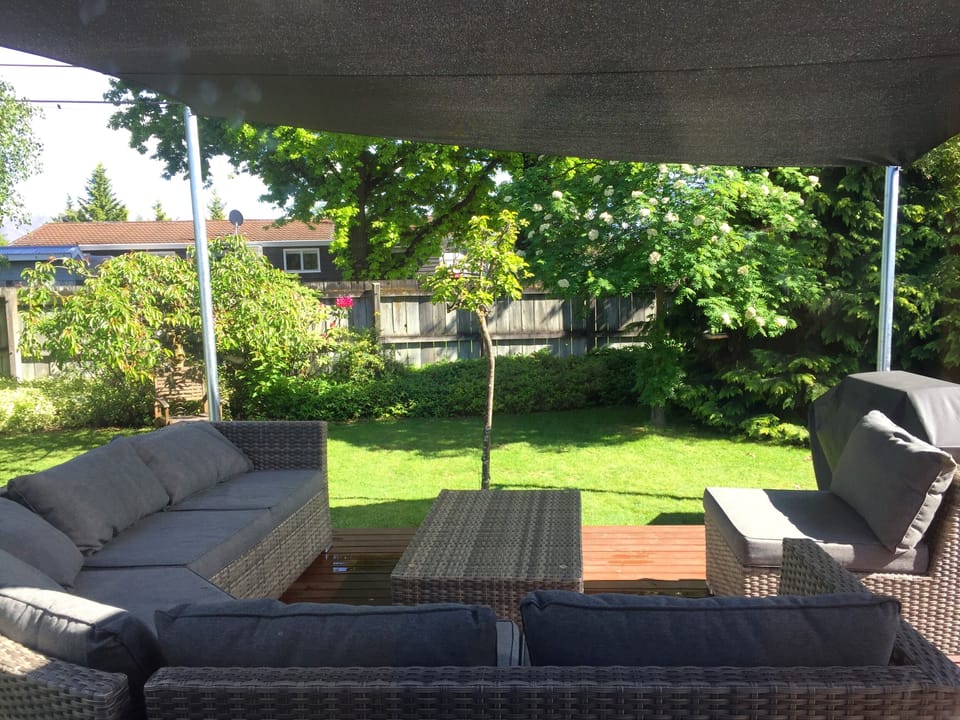 Deck area with shade cloth 