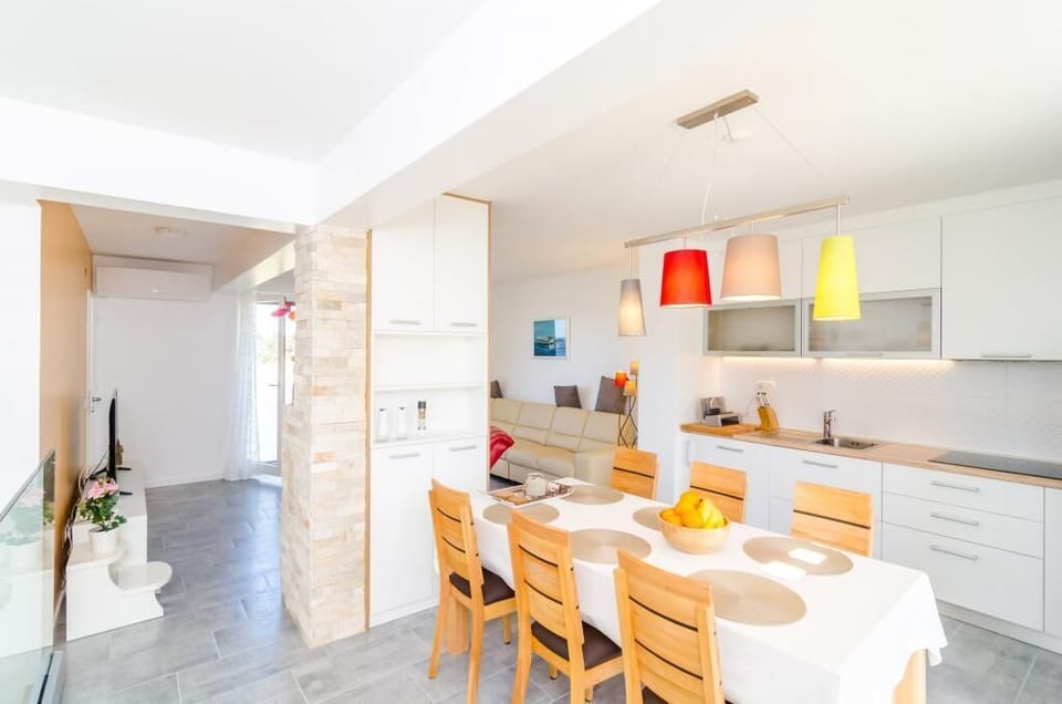 Apartment (2 bed apt,balcony,sea view) | Living room | LCD TV