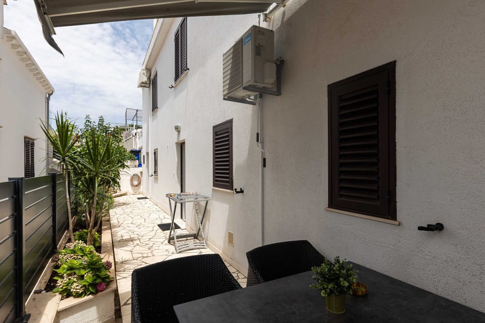 Apartment, 2 Bedrooms | Exterior