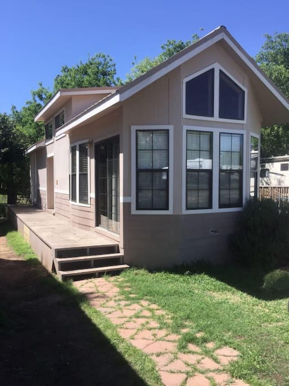 Tiny home, but big enough to comfortably sleep 4.