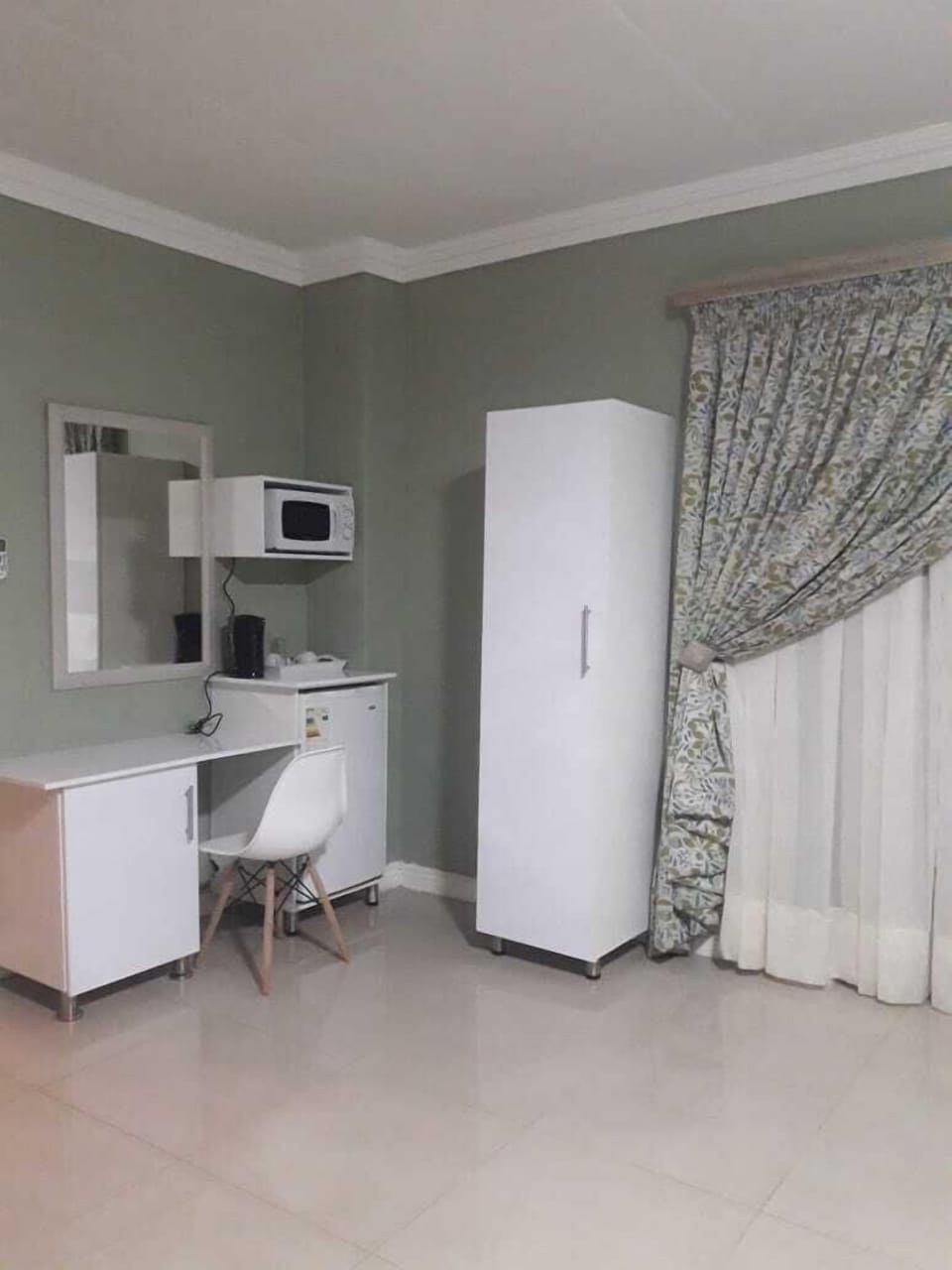 Standard Double Room | Room amenity