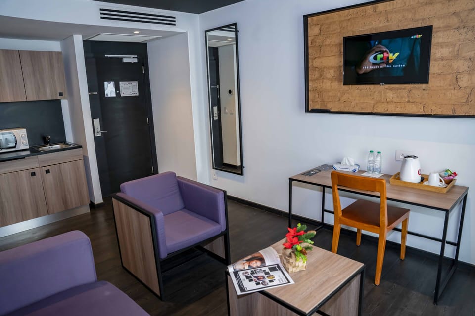 In-room safe, desk, blackout drapes, soundproofing