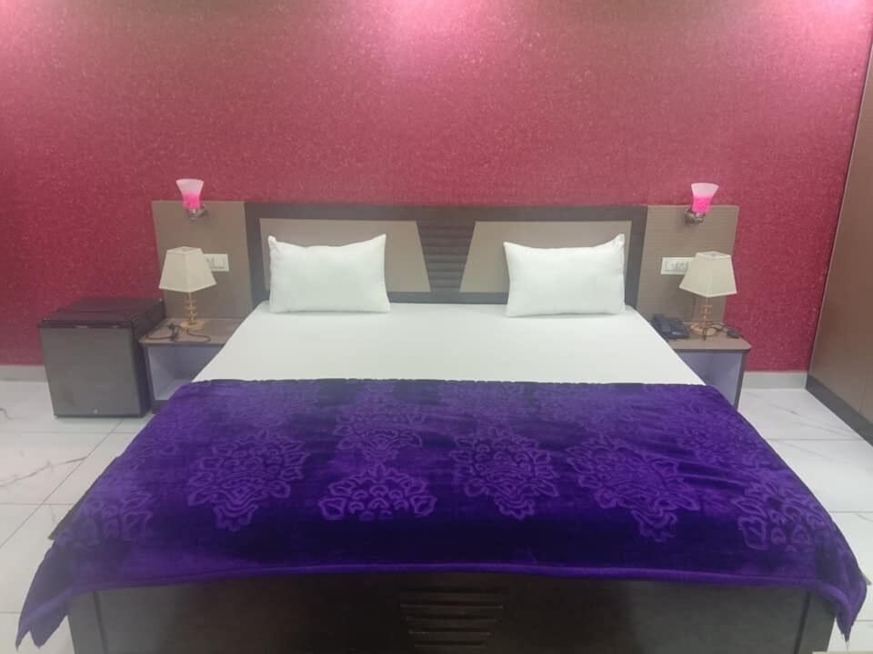 Standard Room | Rollaway beds (surcharge), WiFi (free)