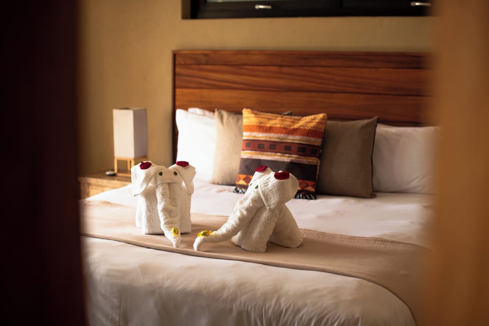 Deluxe Suite | In-room safe, desk, laptop workspace, free WiFi