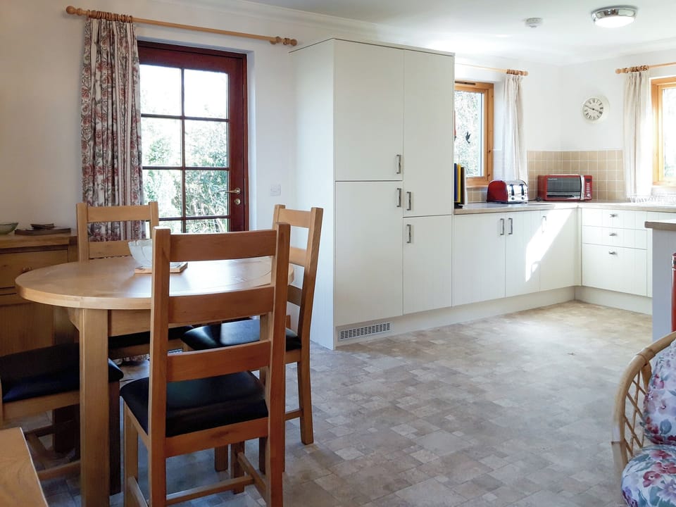 Airy kitchen and dining room | Lismore Cottage, North Ballachulish, near Glencoe