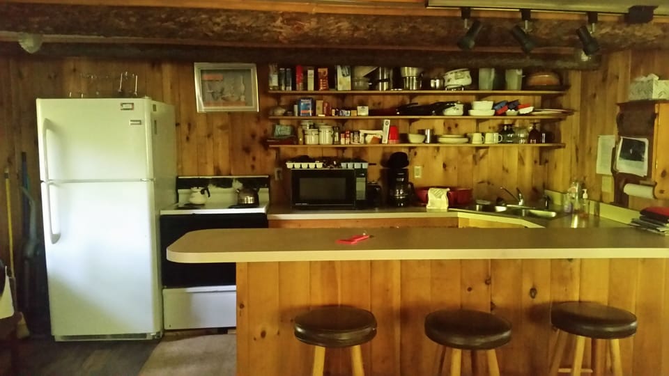 A cozy kitchen.