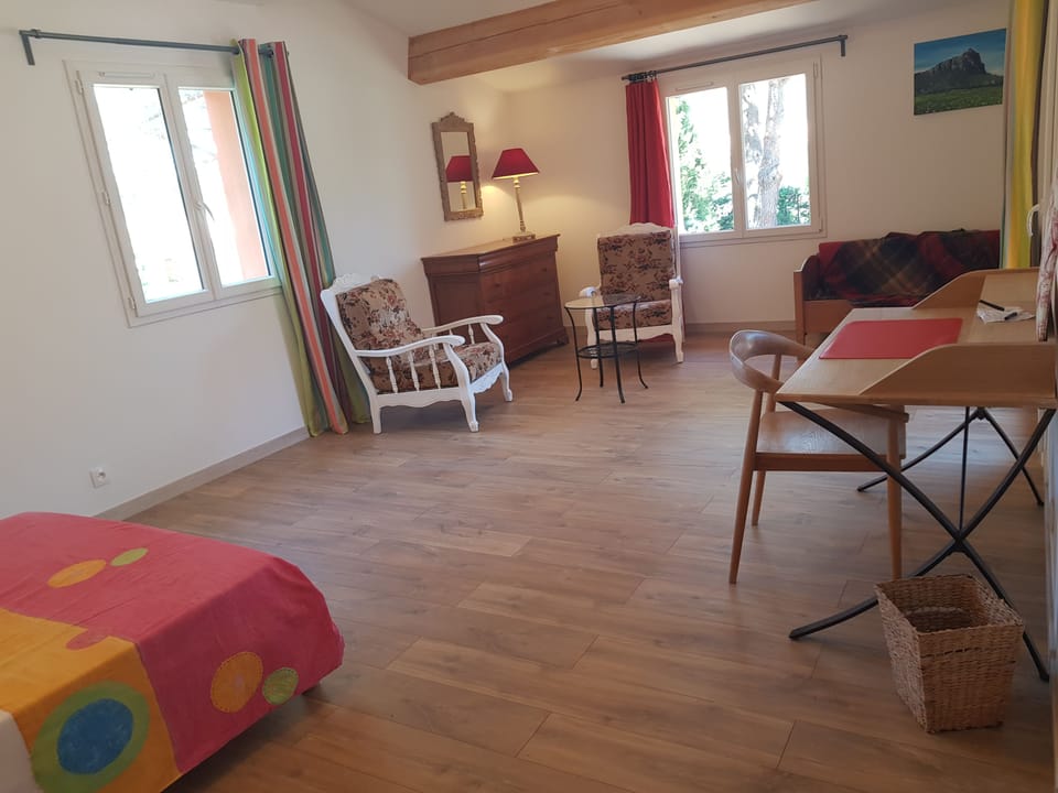 Family Suite, Balcony | Living area