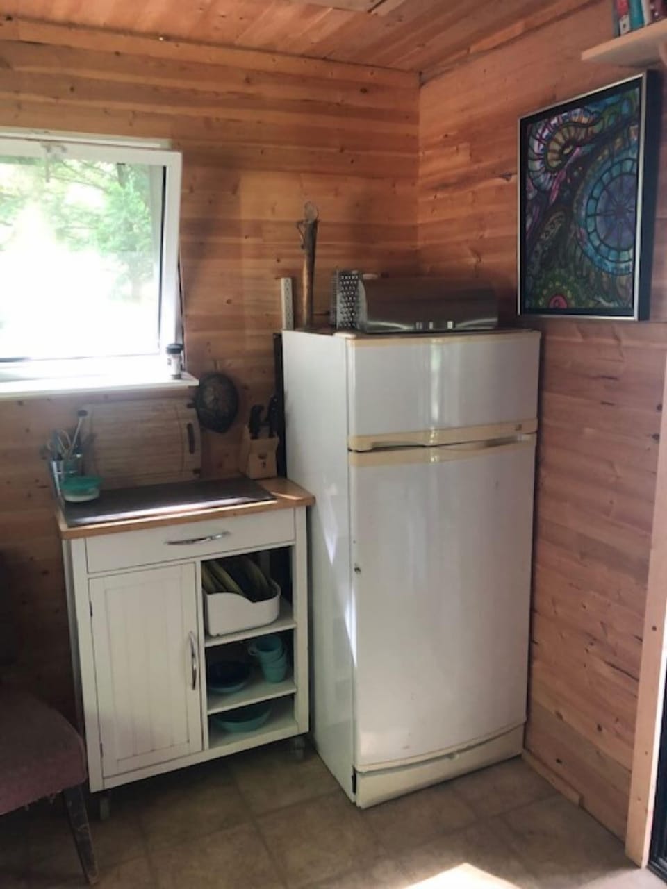 Kitchenette.