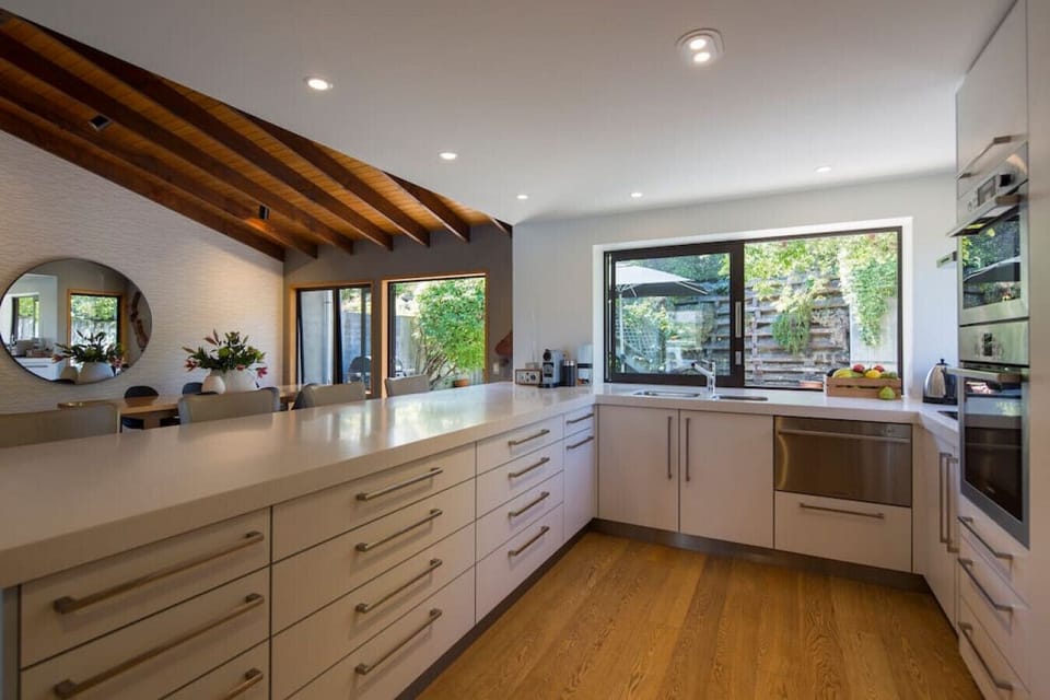 Fully-equipped kitchen for your convenience, including a coffee machine and all modern appliances