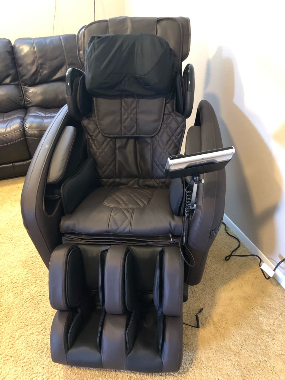 New AMAZING massage chair!!