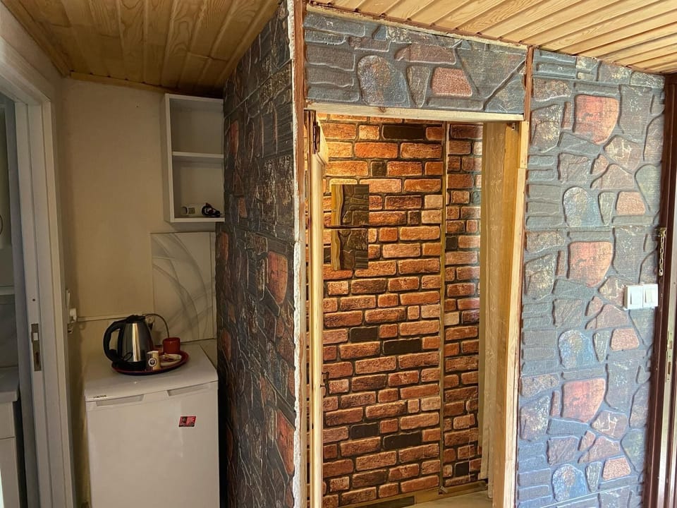 Superior Room, 1 Bedroom | 1 bedroom, desk, laptop workspace, free WiFi