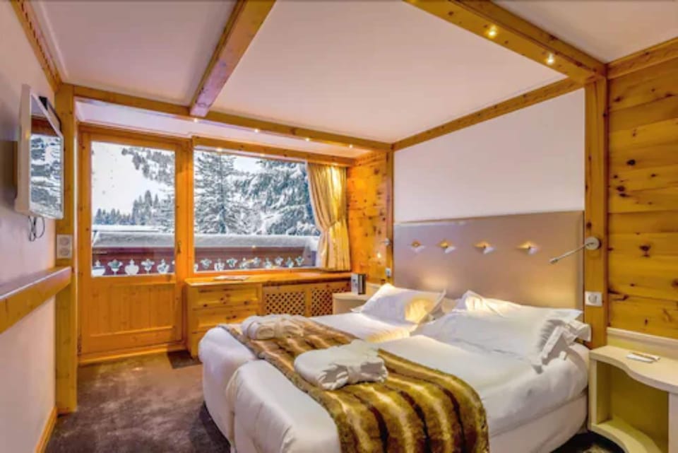In-room safe, individually decorated, individually furnished