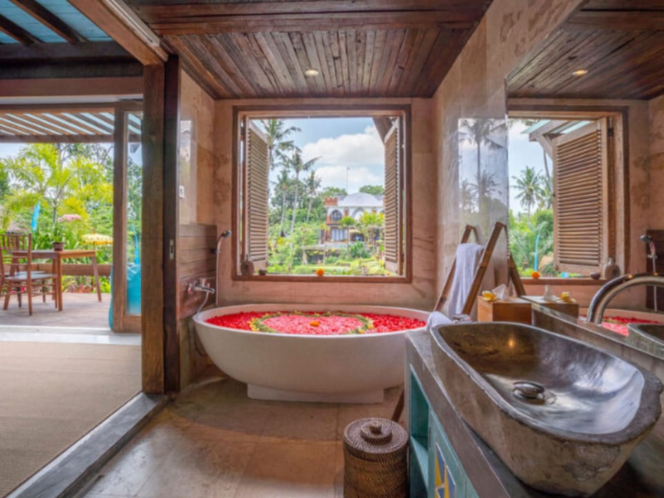 Ethnical Two Bedroom with Plunge Pool | Bathroom | Eco-friendly toiletries, hair dryer, bathrobes, slippers