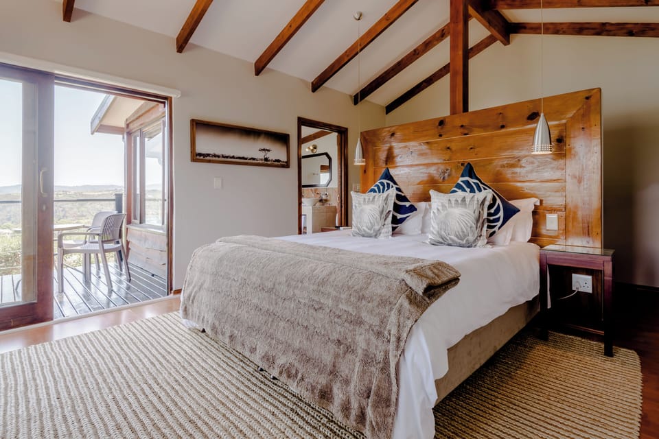 Suite, 1 King Bed, Lagoon View | 1 bedroom, premium bedding, in-room safe, individually decorated