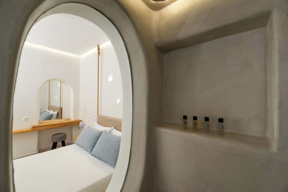 Double Room | In-room safe, soundproofing, iron/ironing board, free WiFi