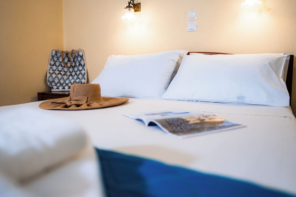 In-room safe, free WiFi, bed sheets