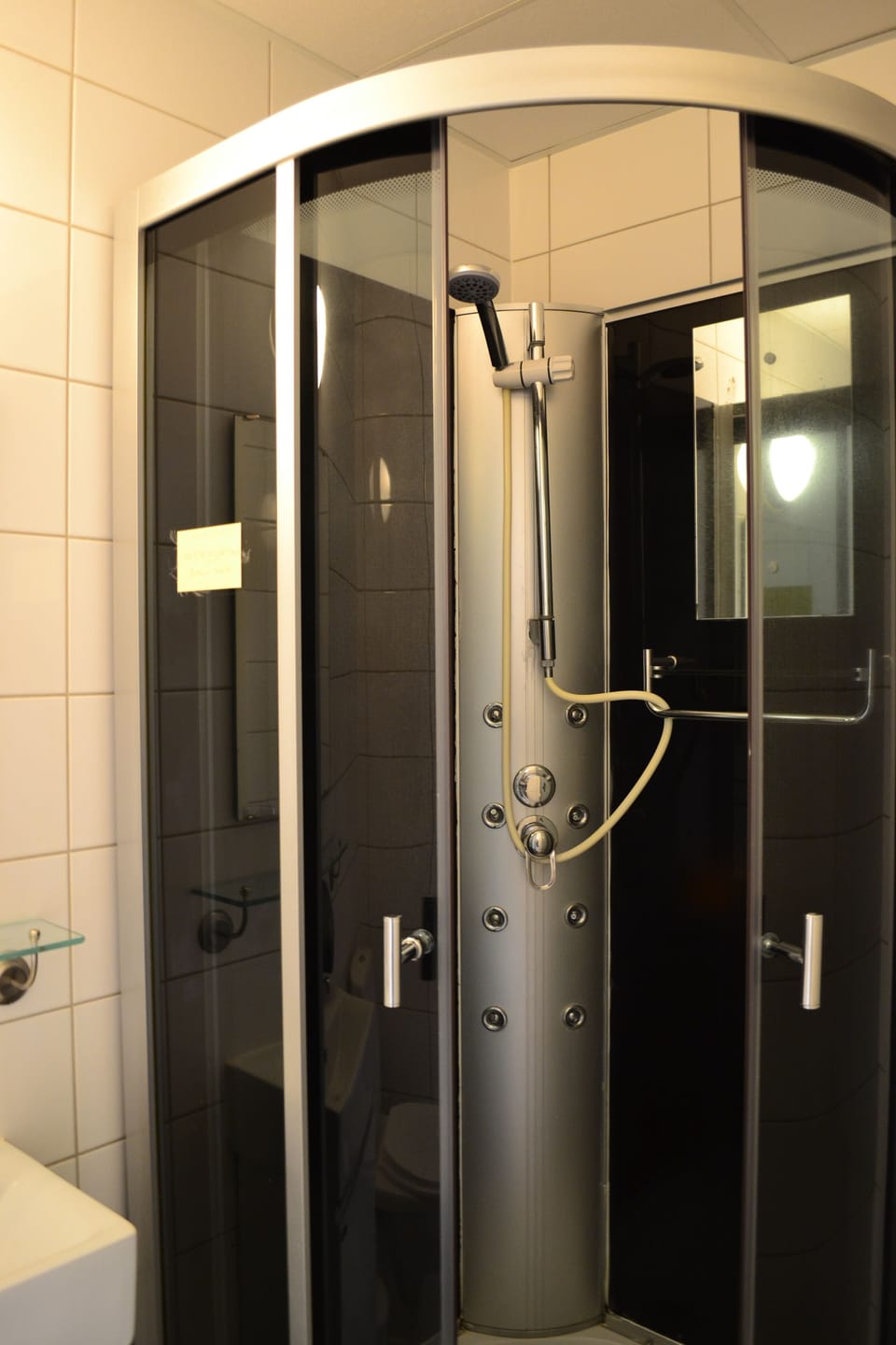 Standard Double Room | Bathroom | Shower, hair dryer (on request), towels, soap
