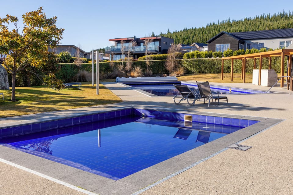 Community Pool ,5 mins walk