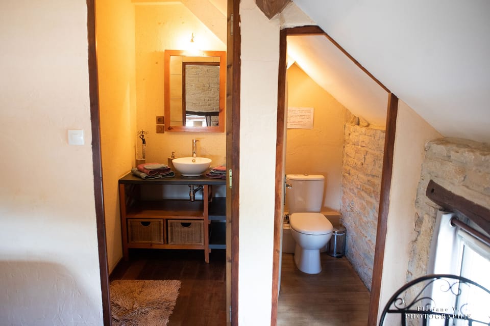Comfort Double Room (La Tille) | Interior detail