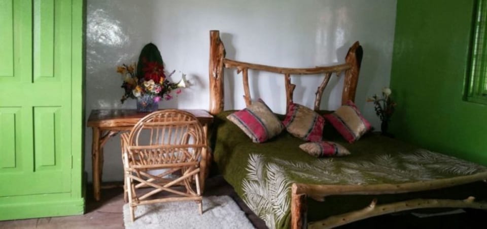 Double Room | Premium bedding, memory foam beds, desk, free WiFi