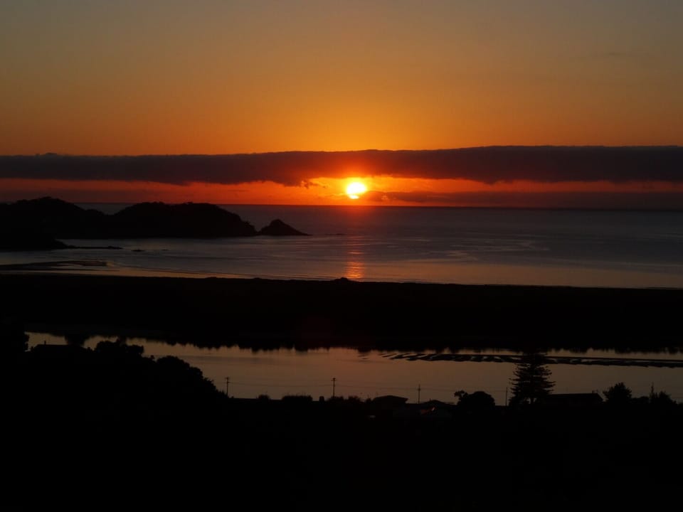 sunrise summer
