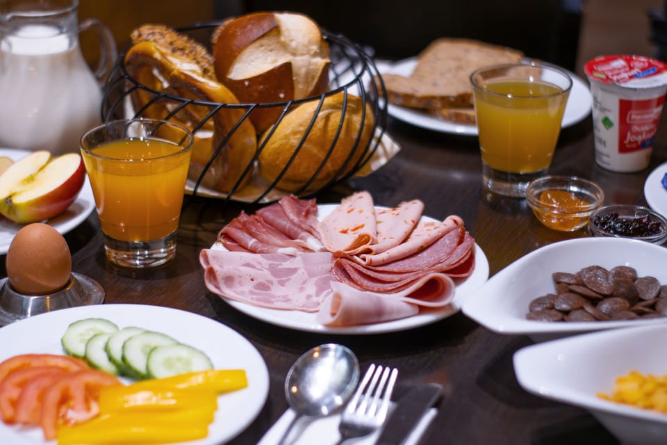 Daily continental breakfast for a fee