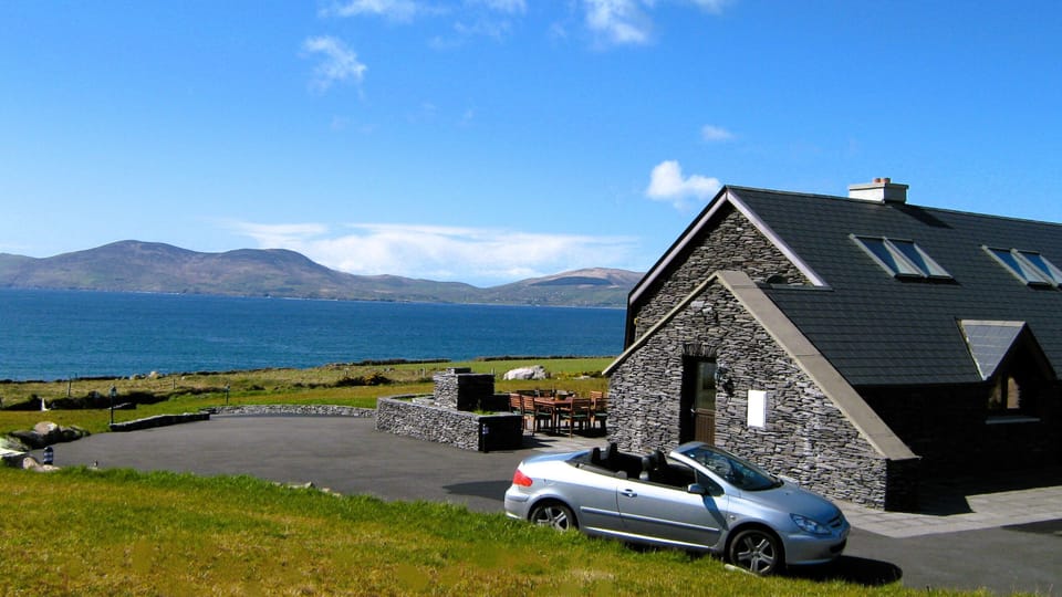 External view of side of property 