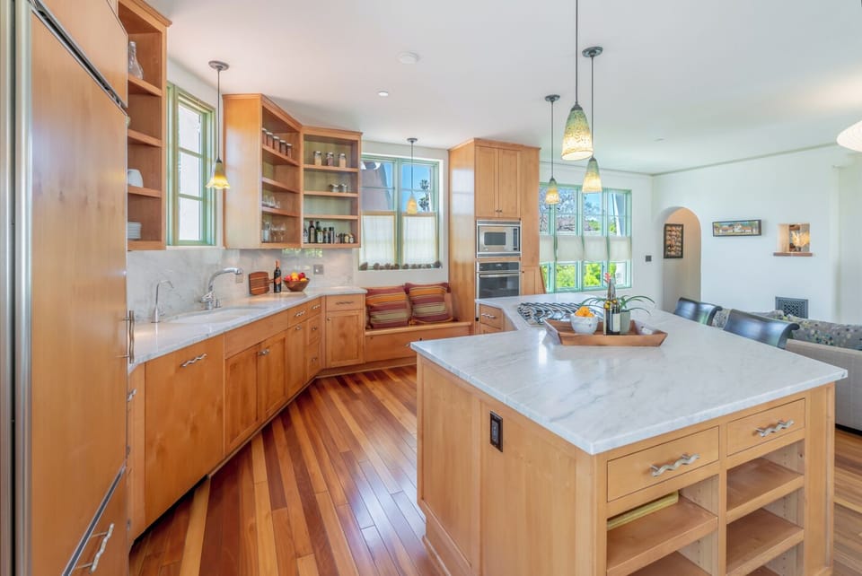 Spacious kitchen that is well-equipped for the family chef