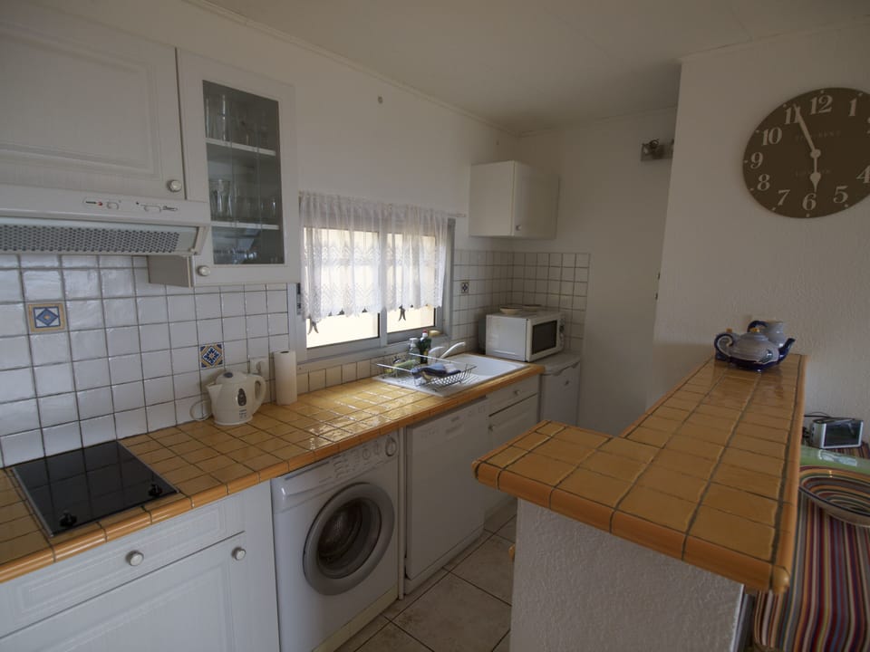 Kitchen area