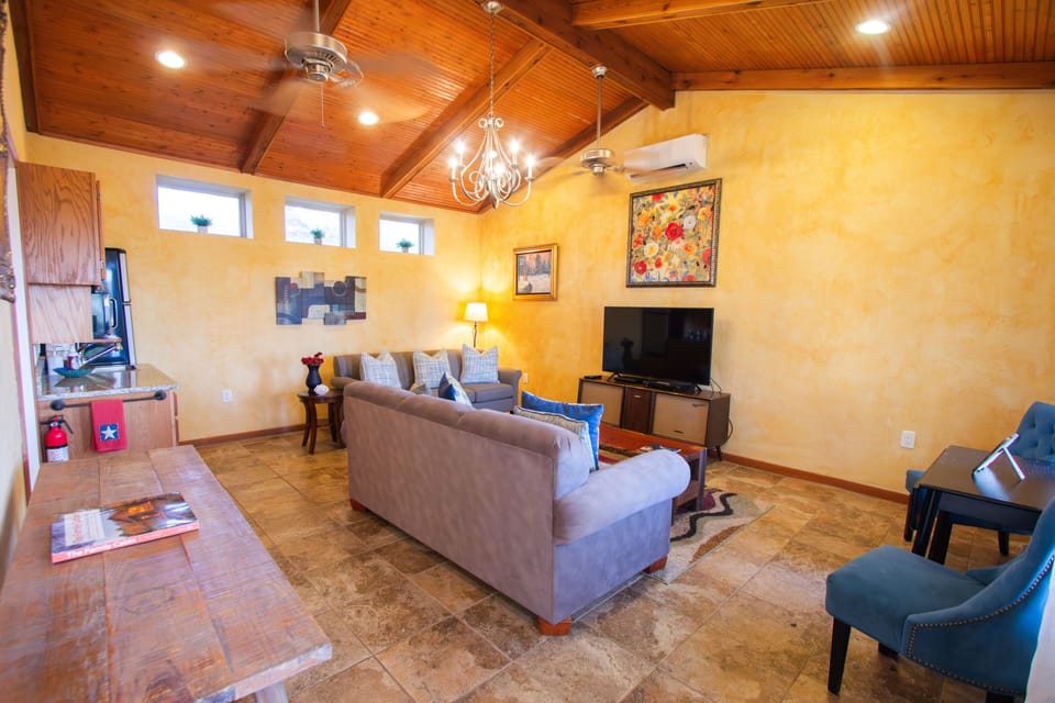 La Casita | Living area | 30-inch flat-screen TV with satellite channels, TV, DVD player