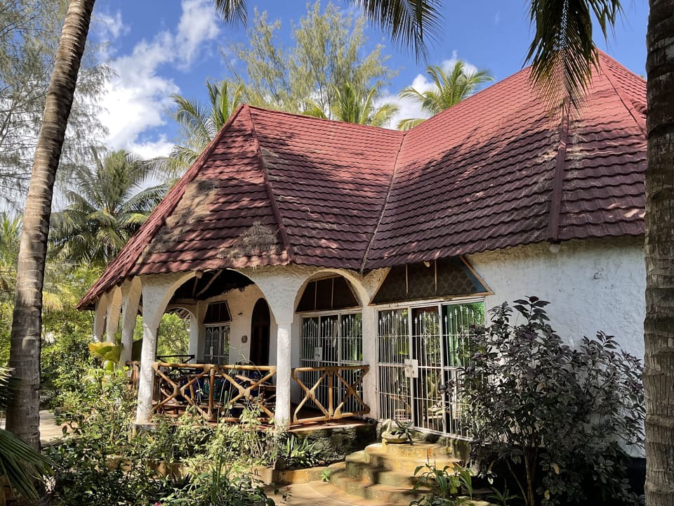 Villa front veranda