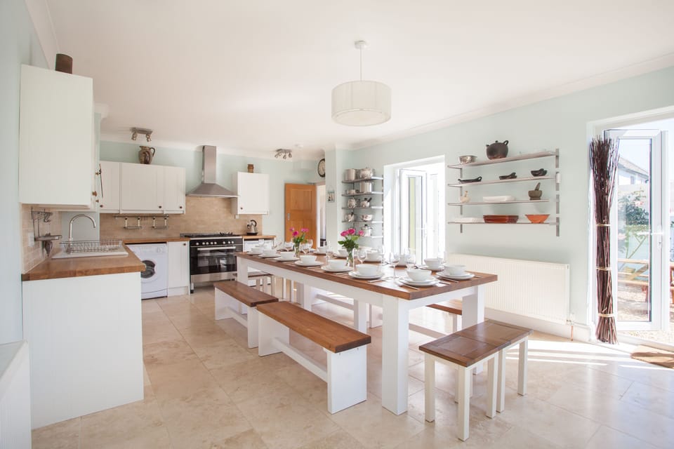 Fully equipped kitchen for group dining