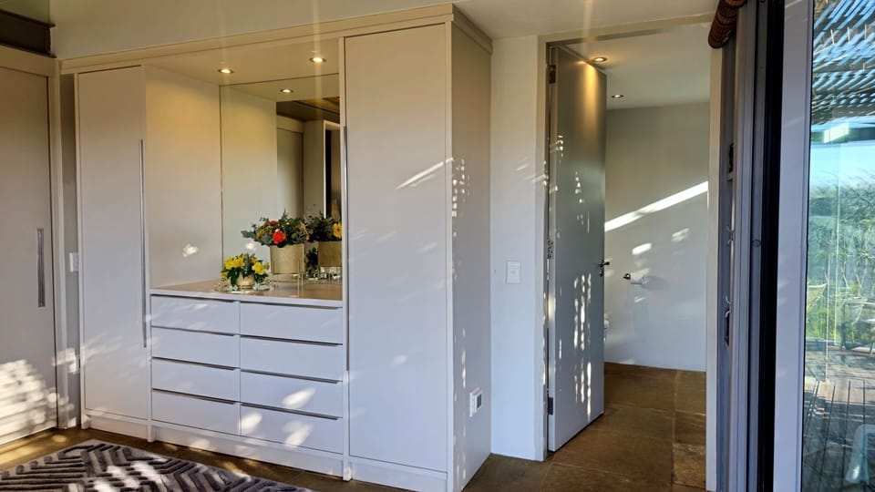 Luxury Villa | 3 bedrooms, in-room safe, desk, iron/ironing board