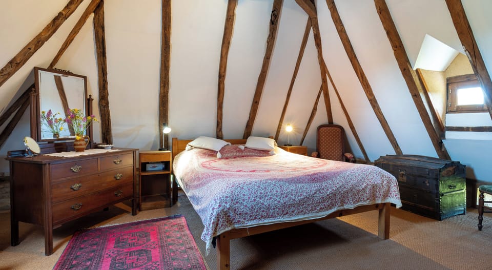 Bedroom 1 with king size bed (with cot)