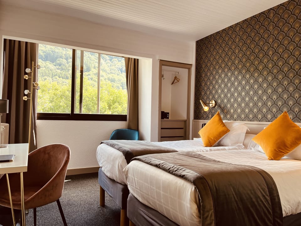 Twin Room, Valley View | Premium bedding, in-room safe, blackout drapes, free WiFi