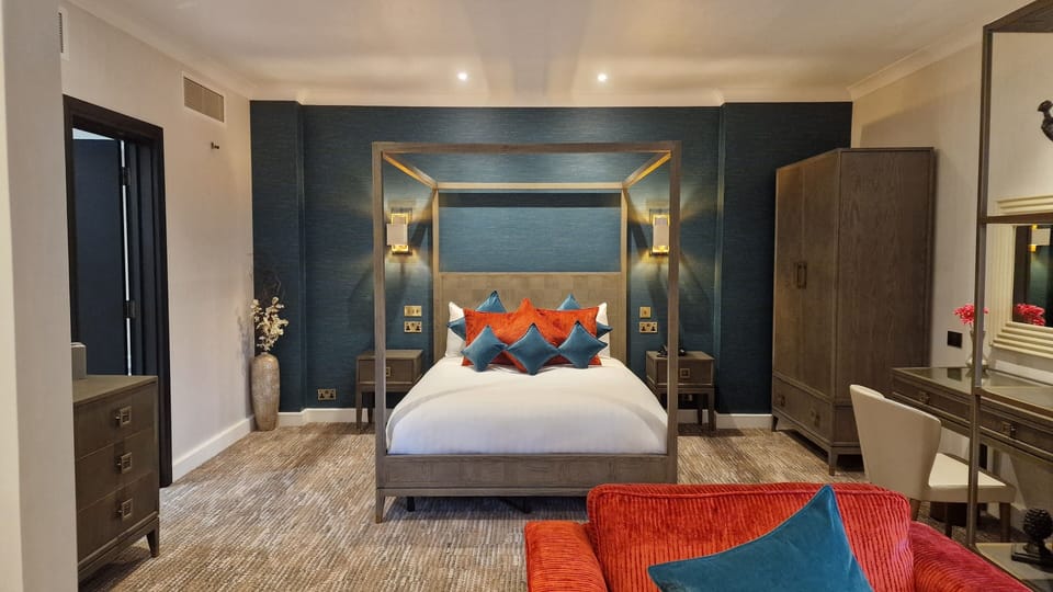 The Willow Suite | Hypo-allergenic bedding, desk, laptop workspace, blackout drapes