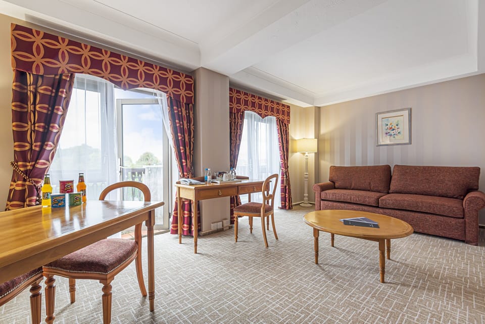 Premier Suite, Multiple Beds | Hypo-allergenic bedding, desk, laptop workspace, blackout drapes