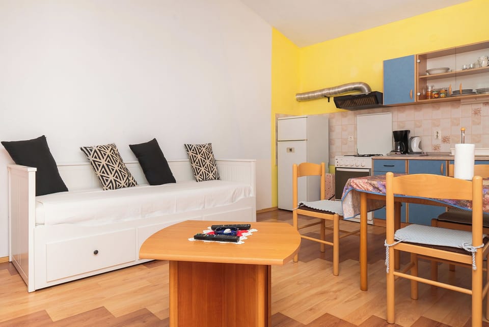 House | Living room