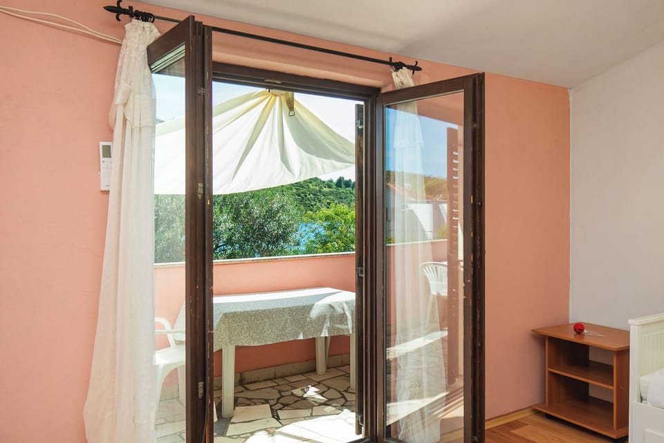 House | Hallway