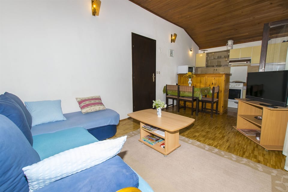 Living room | TV