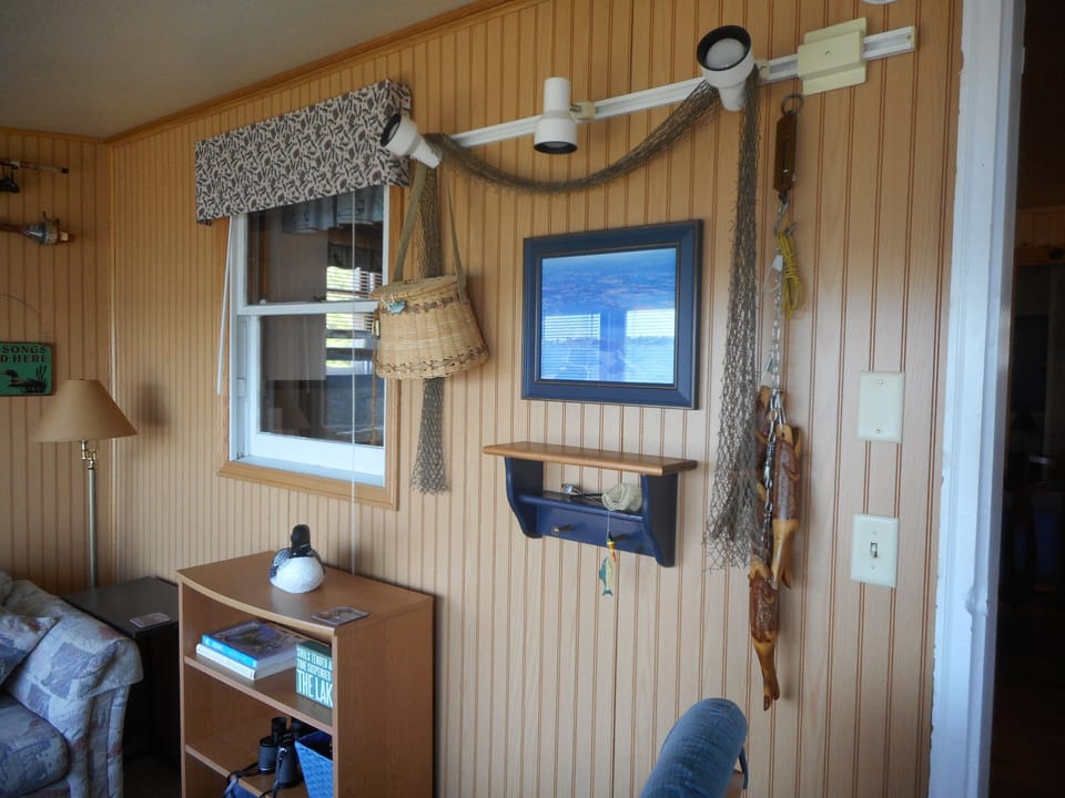 Life is better at the lake with this charming lake decor.