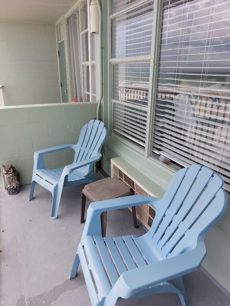 Enjoy the ocean front balcony. 