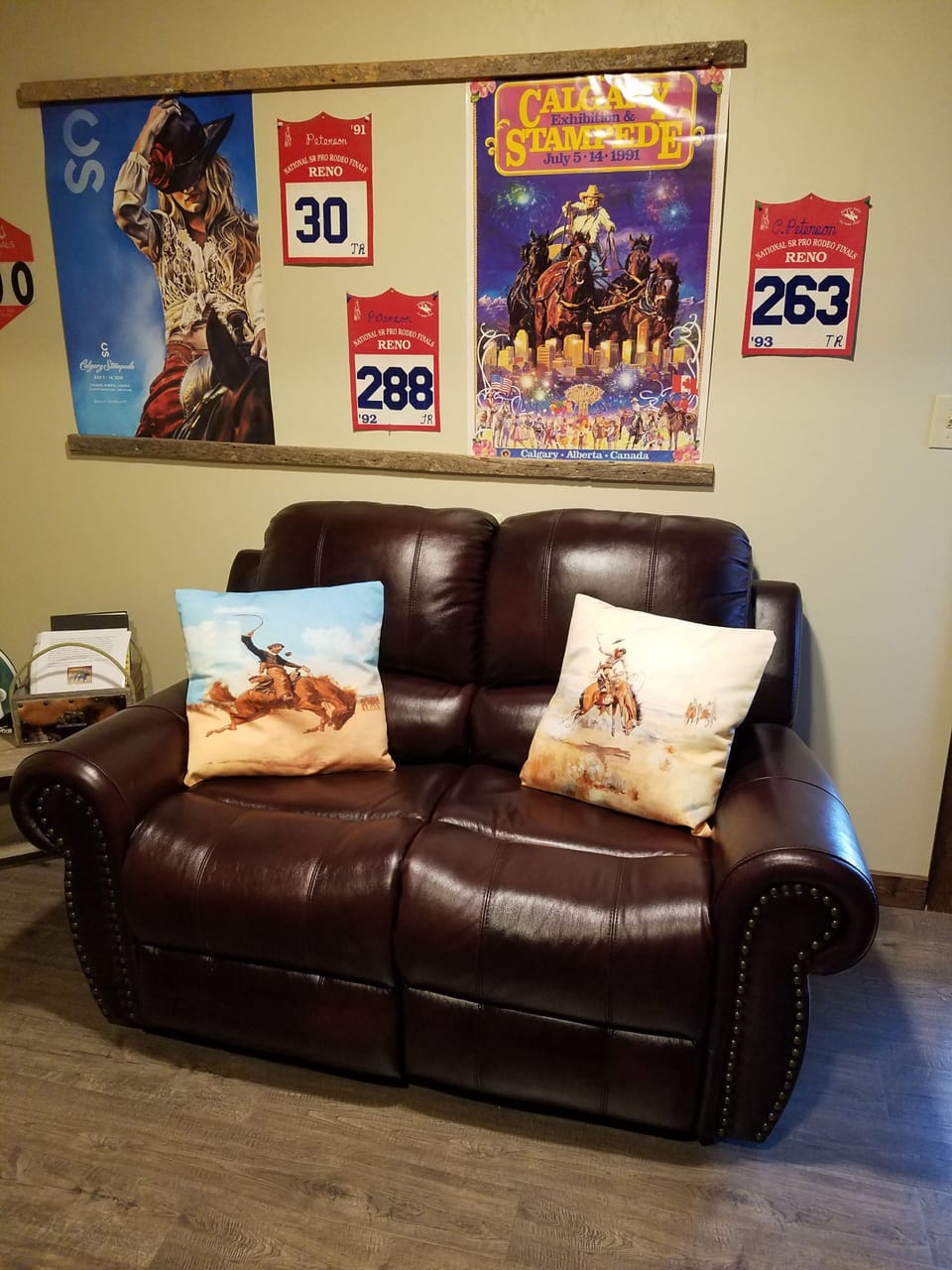Reclining Loveseat 
