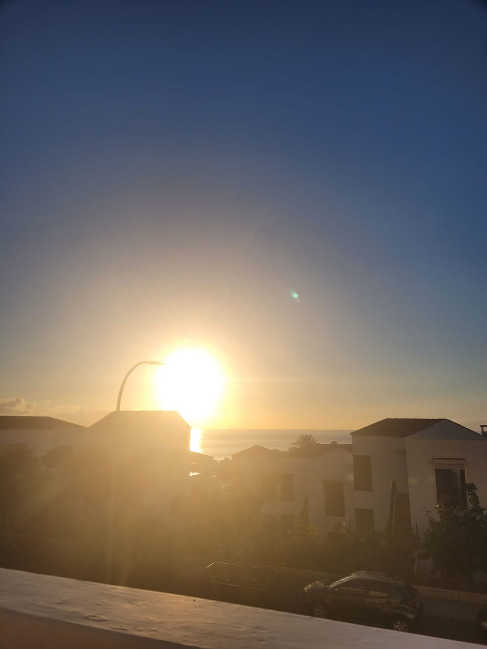 Sun setting 