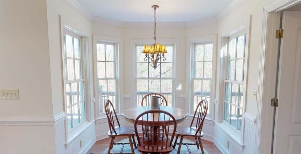 breakfast nook