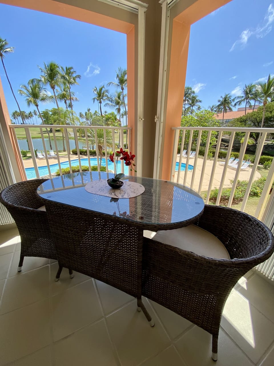Balcony Sitting & Eating Area