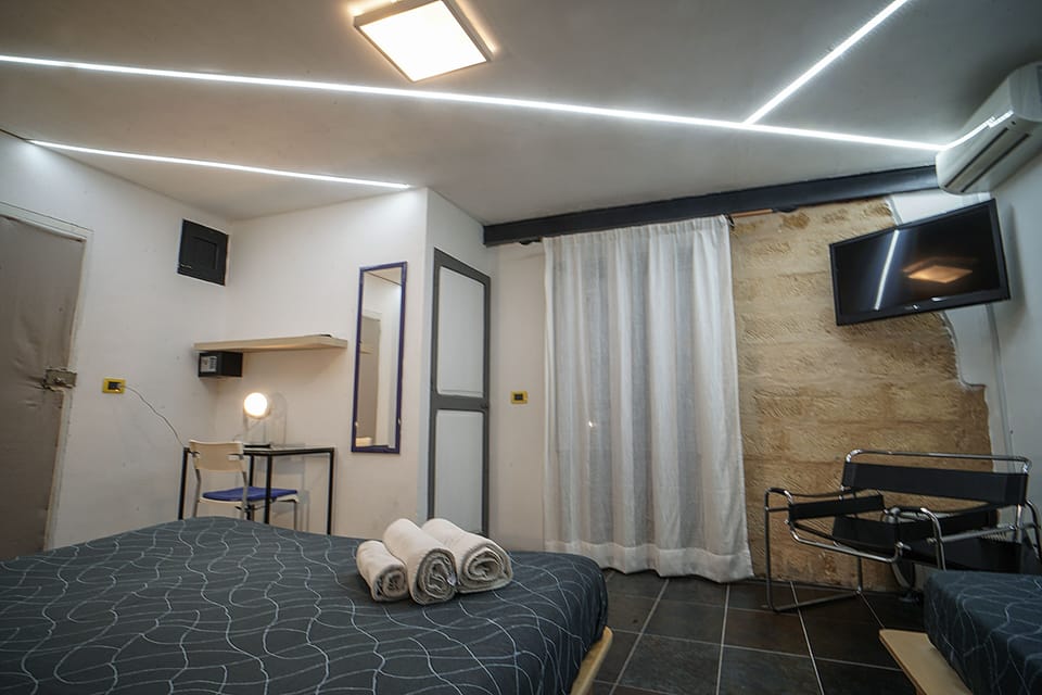 Comfort Double Room, Sea View | 1 bedroom, premium bedding, individually furnished, desk