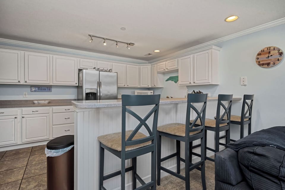Kitchen - North