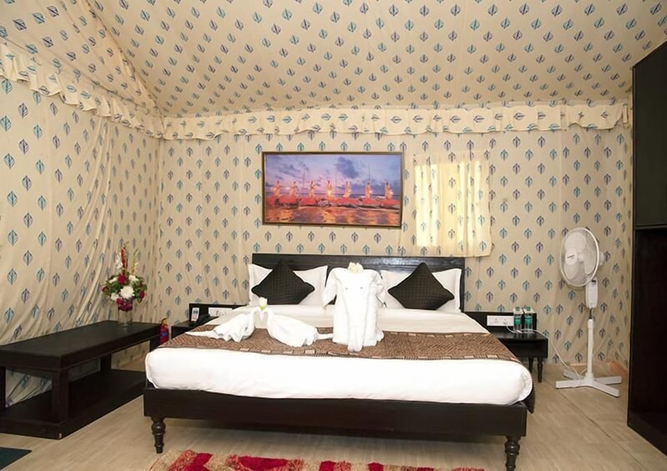 Premium bedding, down comforters, memory foam beds, in-room safe